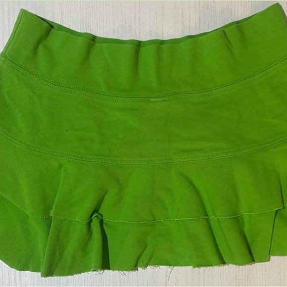 Green Ruffled Skirt - Picture 3 of 4